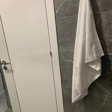 5 Stars Nicosie